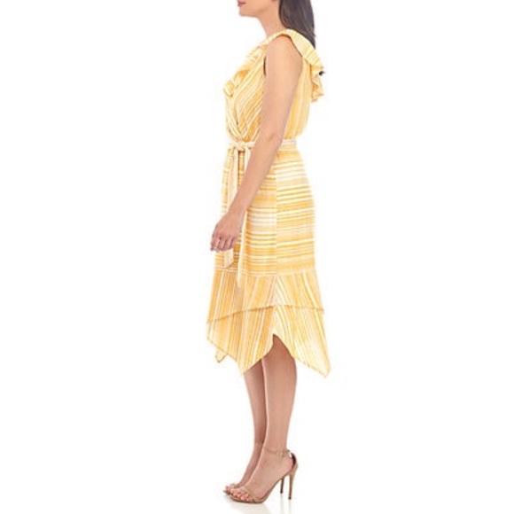 June & Hudson V Neck Stripe Asymmetrical Dress - Picture 3 of 3